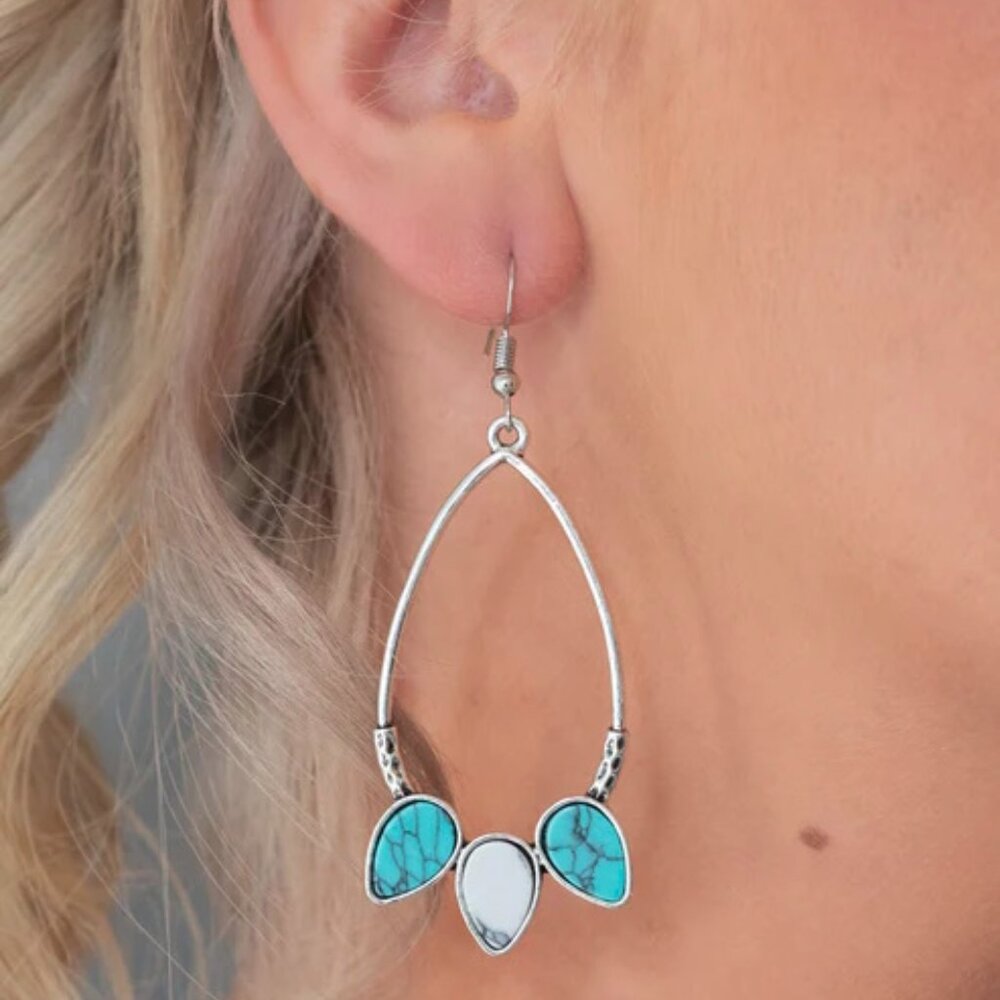 Paparazzi Jewelry Accessories - Fierce Frontier - Multi Earrings - Vintage - Picture 3 of 4